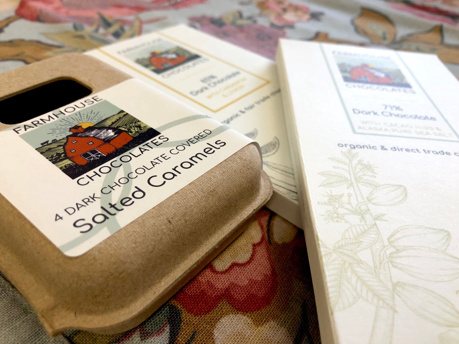 Small Caramel & Bar Bundle - Farmhouse Chocolates